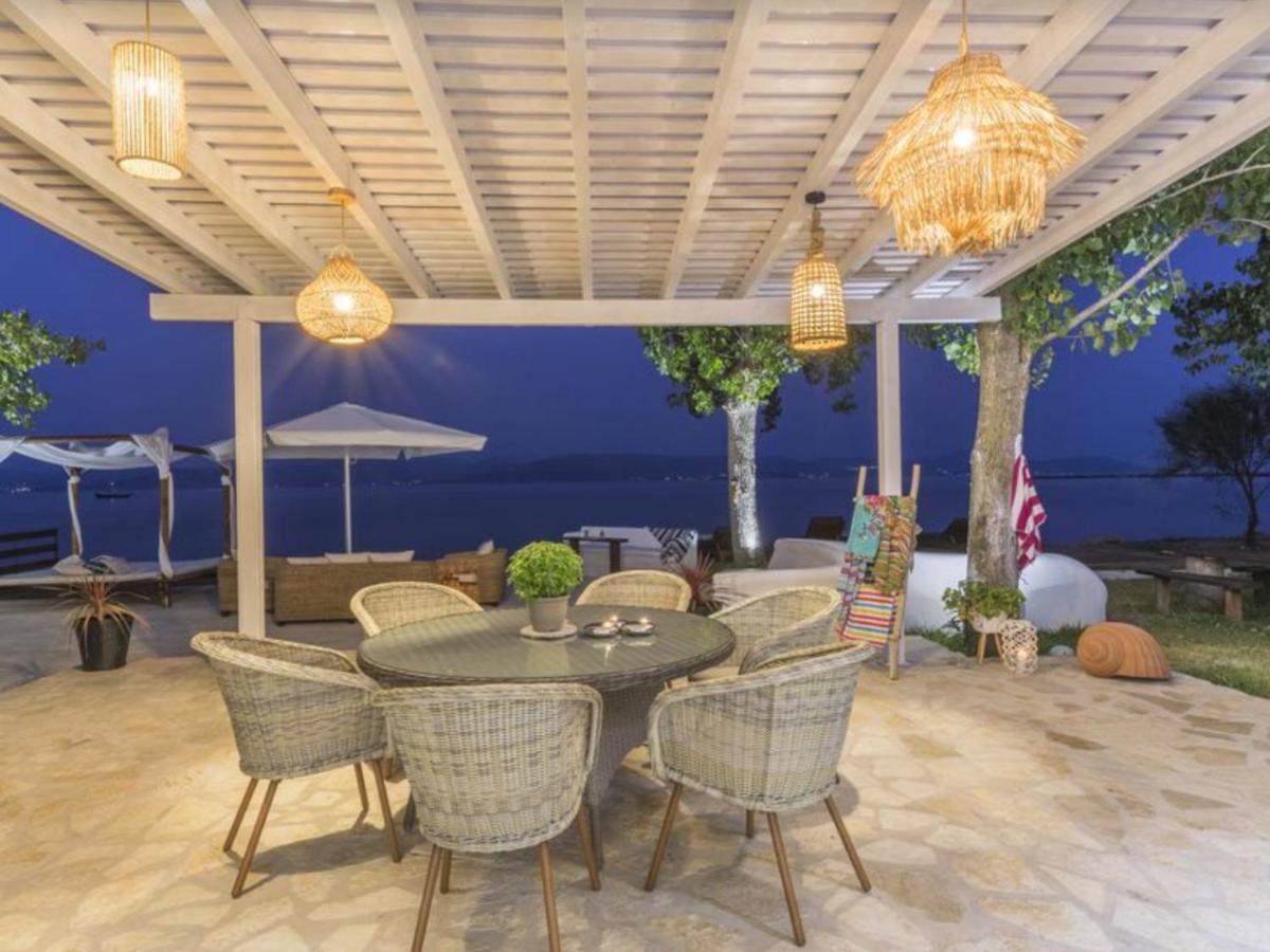 Beach Gem Lefkimmi  Exterior photo